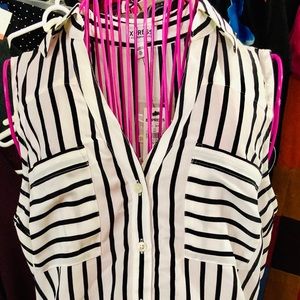 NWT Express sleeveless portofino shirt stripes XS